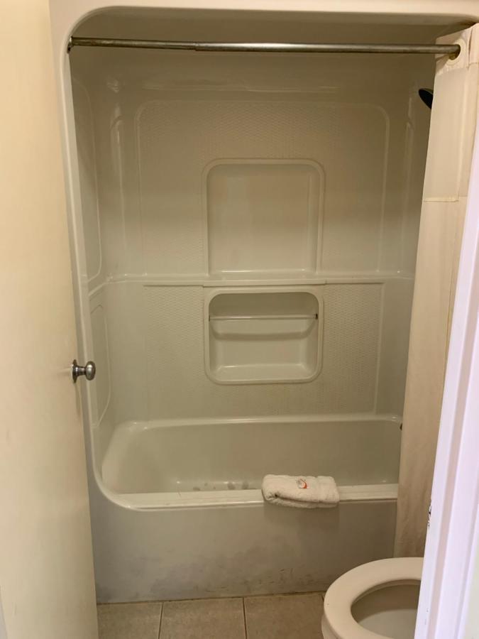 Zainee Inc Budgetel Inn And Suites Augusta Quarto foto